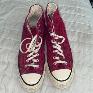 Pink-ish Red women’s converse, High-Top